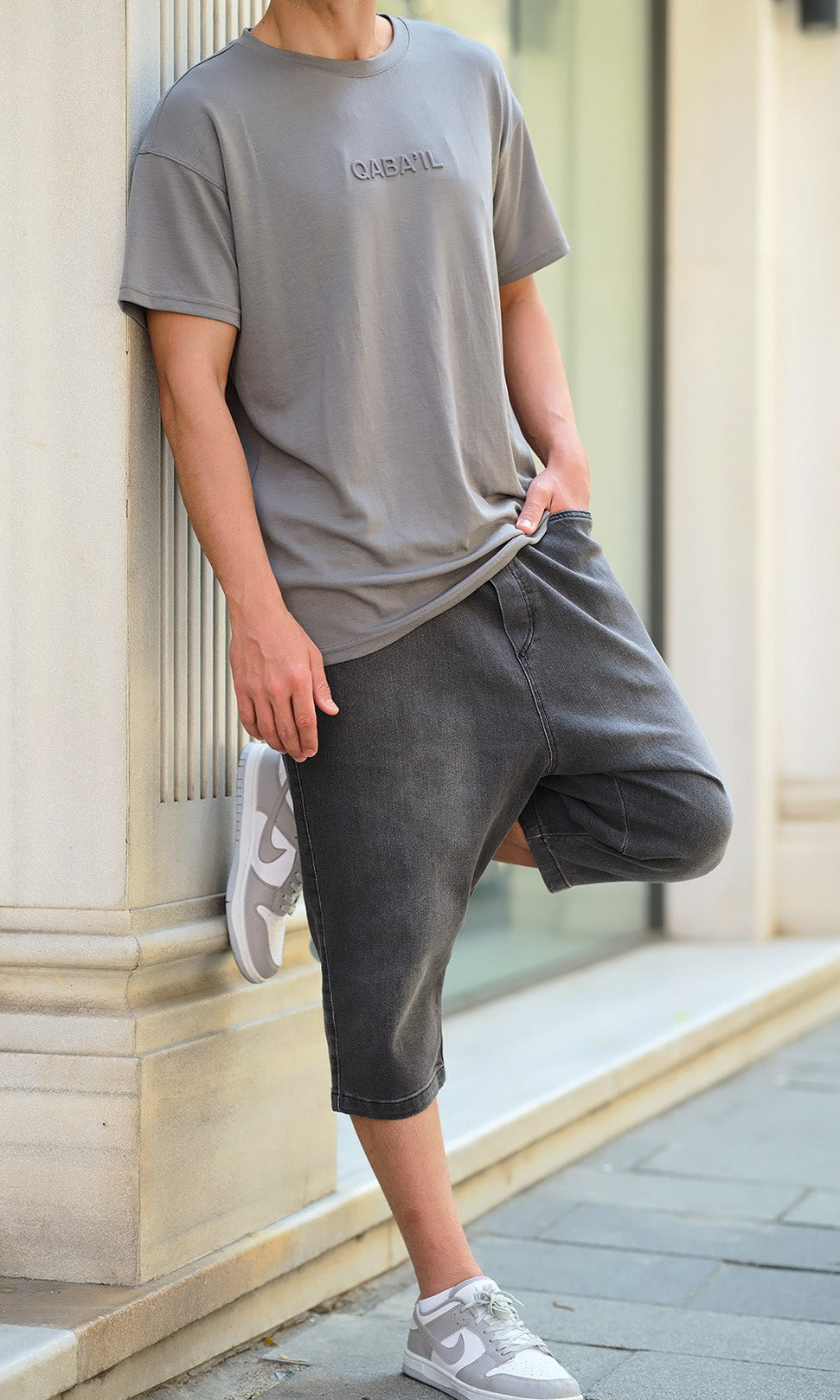  QL Cropped Denim Trousers S25 Light Grey - MOOMENN,