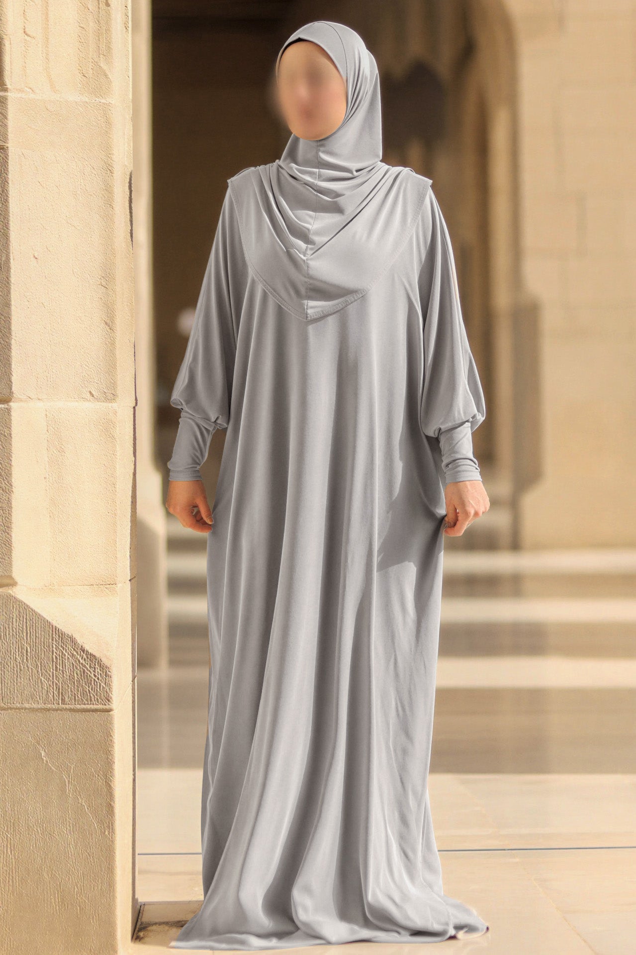 Abaya SB AS016 à hijab intégré et manches chauve-souris décontractées, couleur gris clair